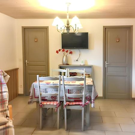 Appartement Cosy A Cornimont 30 M² Avec Terrasse Et Vue Montagne Kültér fotó